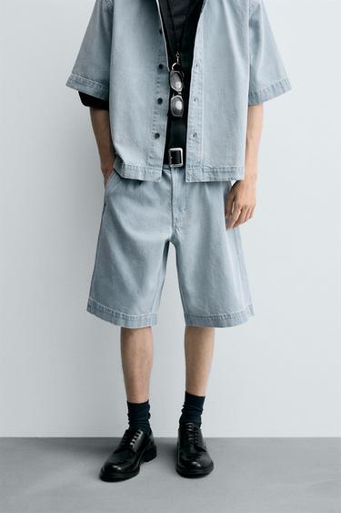 PLEATED RELAXED FIT DENIM BERMUDA SHORTS - Sky blue by Zara