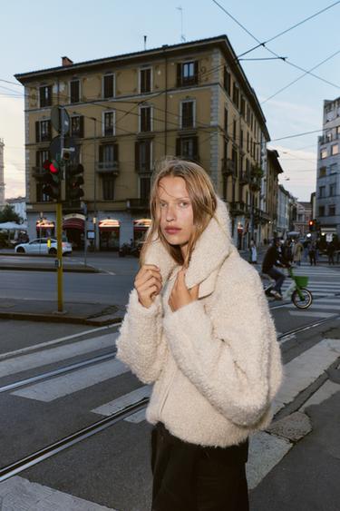 BOUCLÉ JACKET - Ecru by Zara