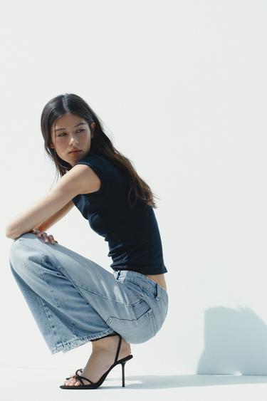 Zara {名称} - {颜色}