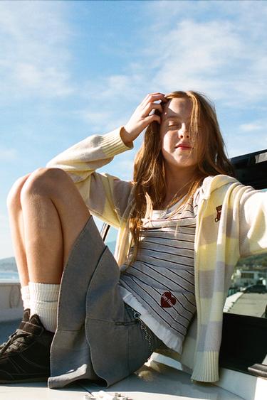 Zara {名称} - {颜色}