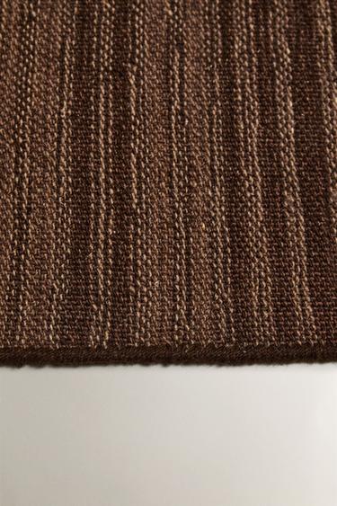 WOOL RUG WITH CONTRAST STRIPES - Brown by Zara