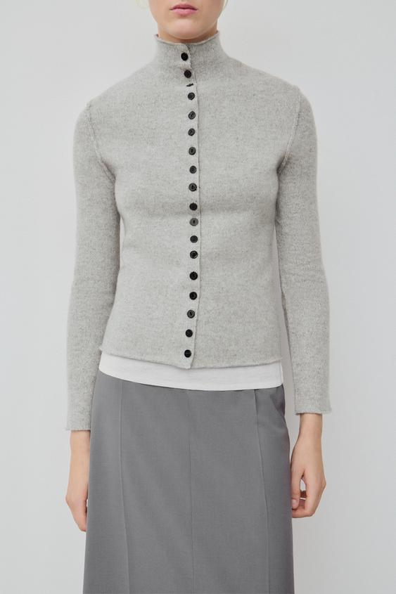 Zara {名称} - {颜色} - 0 图片