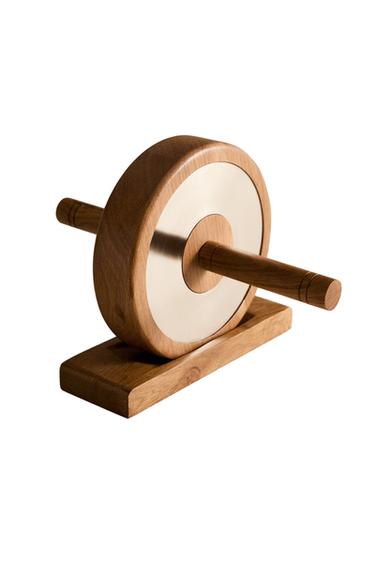 WOODEN TRAINING WHEEL AND BASE - Brown by Zara
