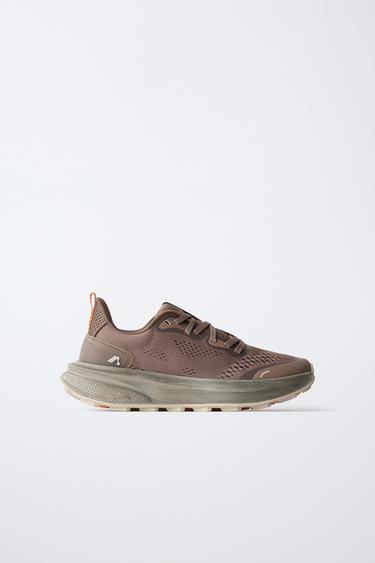 SPORTY TRAINERS - Maroon by Zara