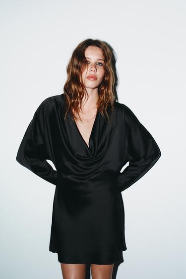 Zara {名称} - {颜色}