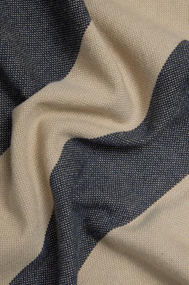 MULTI-PURPOSE STRIPED BLANKET - Blue by Zara