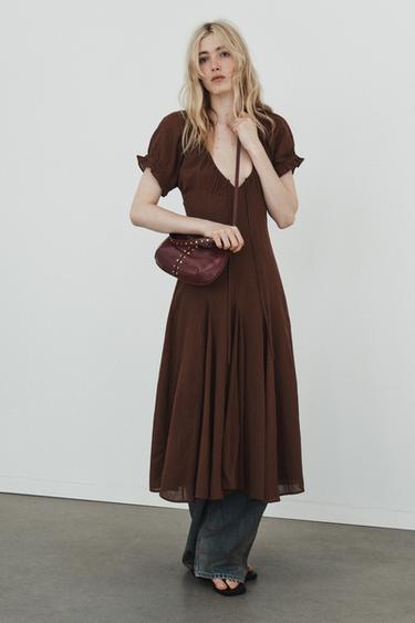 STUDDED SHOULDER BAG - Burgundy Red by Zara