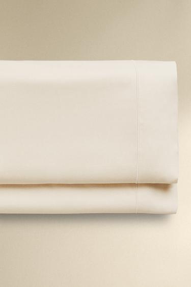 SATEEN FLAT SHEET WITH TRIM (300 THREAD COUNT) - Ecru by Zara