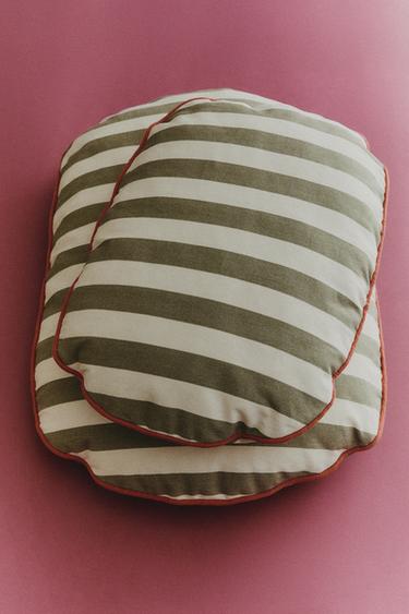 OVAL STRIPED PET CUSHION - Light green by Zara