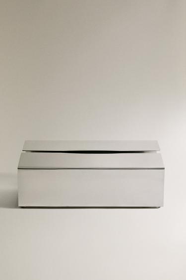 SHINY METAL TISSUE BOX - Silver by Zara