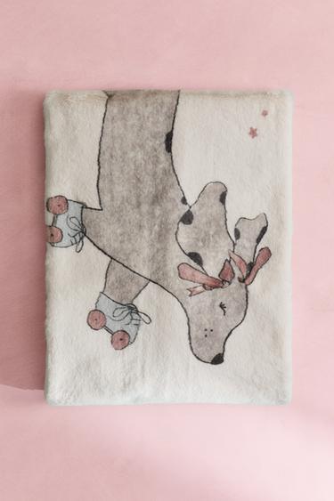 CHILDREN'S SKATER DOG SOFT BLANKET - Pastel pink by Zara