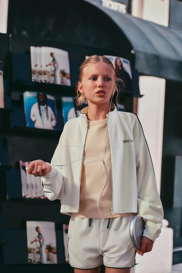 Zara {名称} - {颜色}