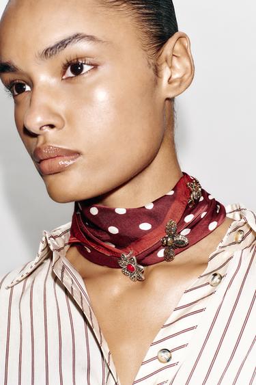 Zara {名称} - {颜色}