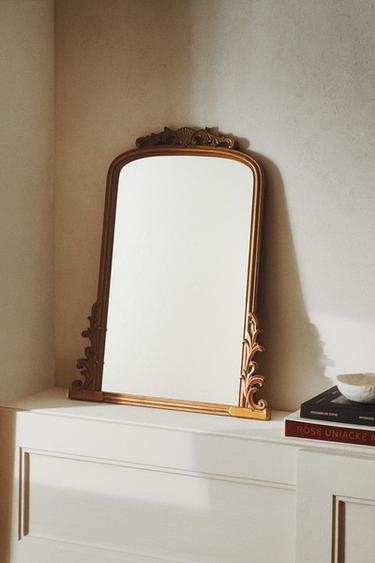 GOLD WOODEN WALL MIRROR - Golden by Zara