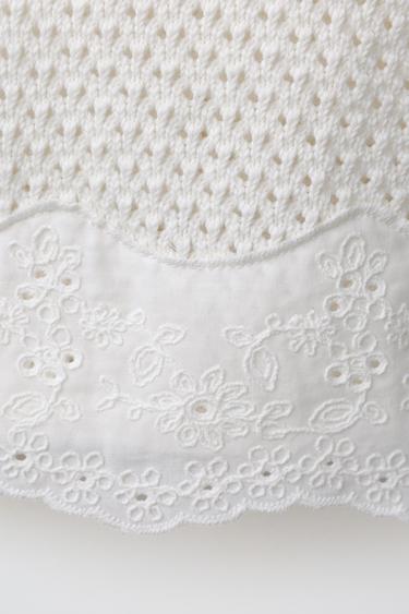KNIT TOP WITH EMBROIDERY - Ecru by Zara