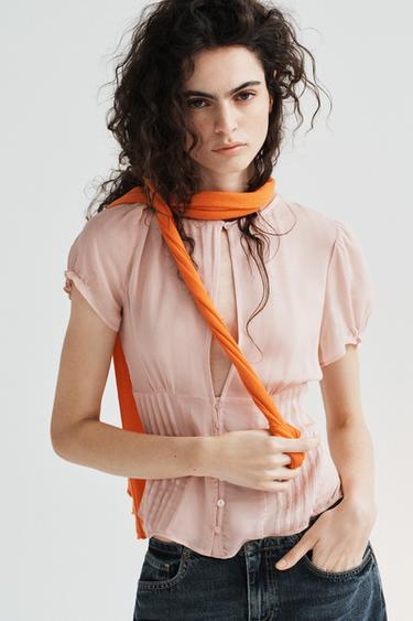 Zara {名称} - {颜色}