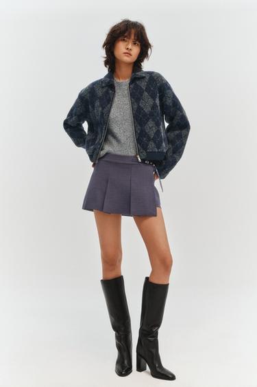 Zara {名称} - {颜色}