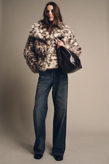 ANIMAL PRINT FAUX FUR JACKET ZW COLLECTION - Leopard by Zara