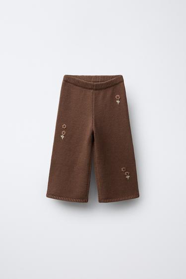 EMBROIDERED FLOWER KNIT TROUSERS - Chocolate by Zara