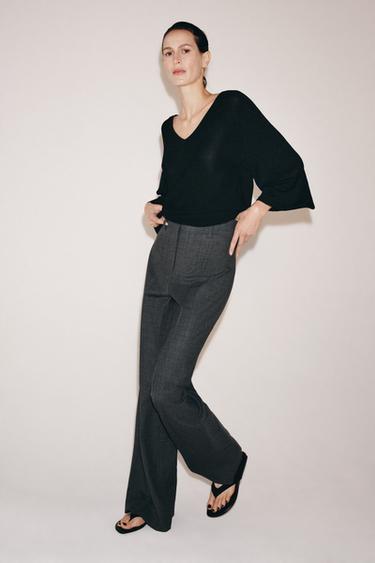 FLUID V-NECK KNIT JUMPER - Black by Zara