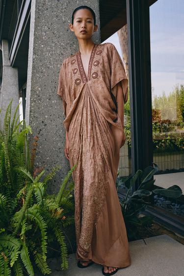 Zara {名称} - {颜色}