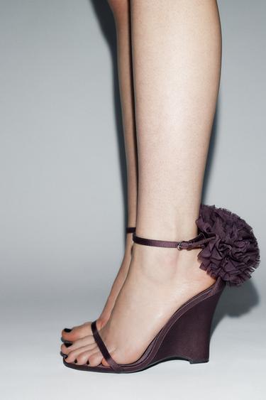 Zara {名称} - {颜色}