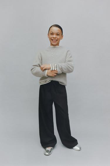 Zara {名称} - {颜色}