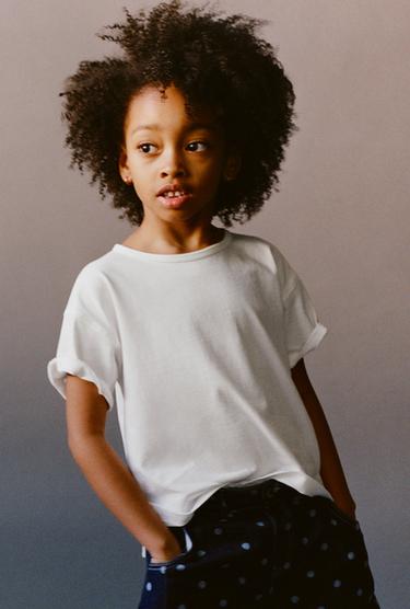 Zara {名称} - {颜色}