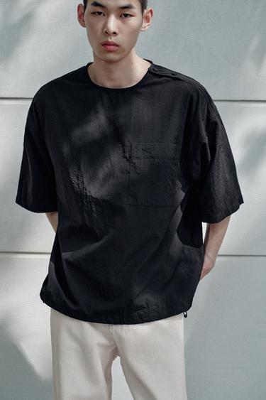 LIGHTWEIGHT TECHNICAL T-SHIRT - Black by Zara