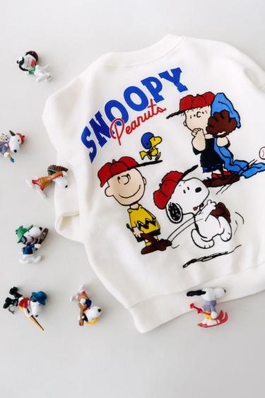 SNOOPY PEANUTS™ PATCH SWEATSHIRT - Oyster-white by Zara