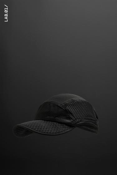 PERFORATED TECHNICAL CAP - Black by Zara
