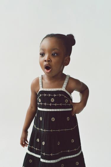 TEXTURED DRESS WITH FLORAL EMBROIDERY - Black by Zara