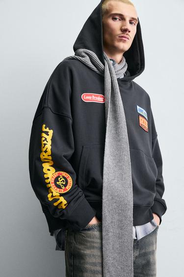 Zara {名称} - {颜色}