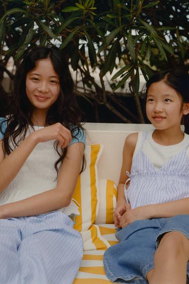 Zara {名称} - {颜色}