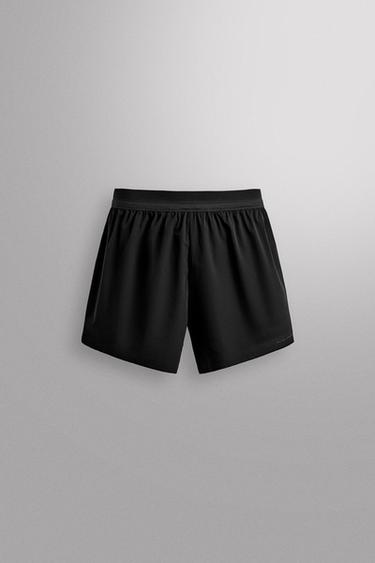 SHORT RUNNING SHORTS - Black by Zara