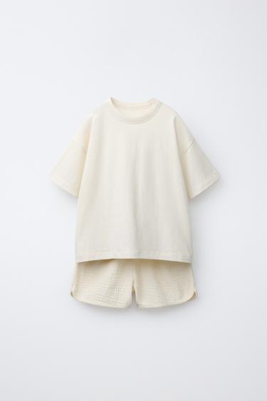 Zara {名称} - {颜色}