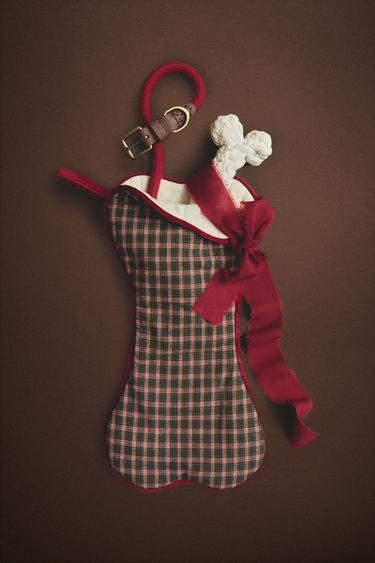 BONE PET CHRISTMAS STOCKING - Green by Zara
