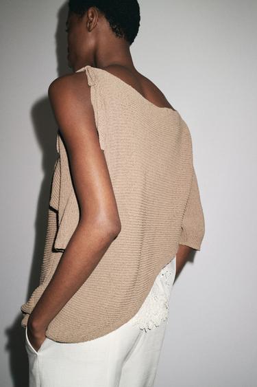 ASYMMETRIC COMBINATION KNIT TOP - Sand by Zara