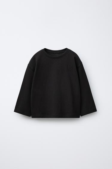 BASIC T-SHIRT WITH EMBROIDERED HEART - Black by Zara