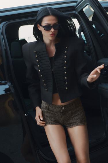 Zara {名称} - {颜色} - 0 图片