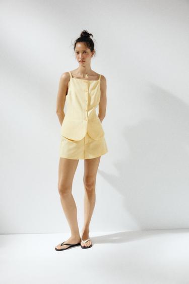 BUTTONED WAISTCOAT-STYLE TOP - Light yellow by Zara