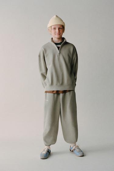 BASIC LABEL SWEATSHIRT - Olive green by Zara