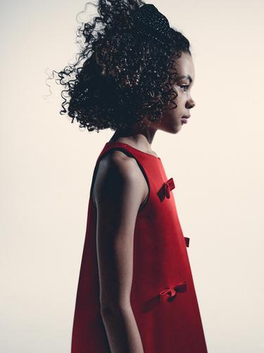 Zara {名称} - {颜色}