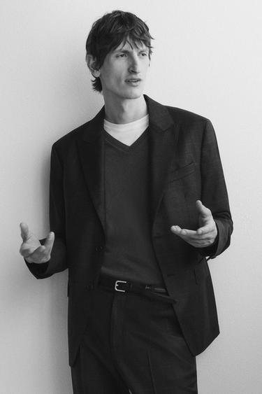 Zara {名称} - {颜色}