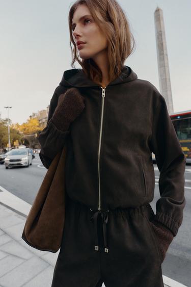 Zara {名称} - {颜色}