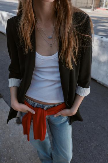 Zara {名称} - {颜色}