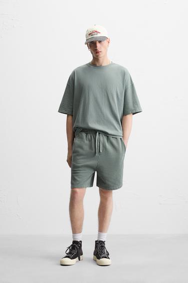 Zara {名称} - {颜色}