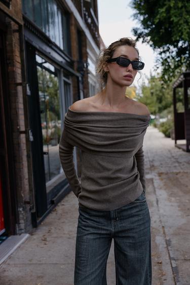 GATHERED STRAPLESS KNIT TOP - Taupe grey by Zara