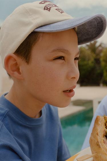 Zara {名称} - {颜色}