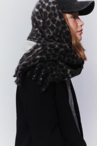 ANIMAL PRINT SCARF WITH FRINGING - Grey marl by Zara